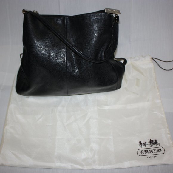 Coach purse with dust bag - Picture 2 of 4